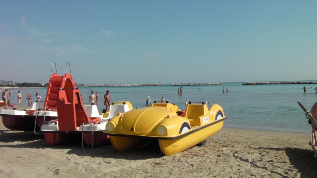 Casa Vacanze Villa Spina San Benedetto del Tronto Exterior photo
