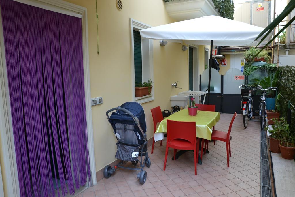 Casa Vacanze Villa Spina San Benedetto del Tronto Exterior photo