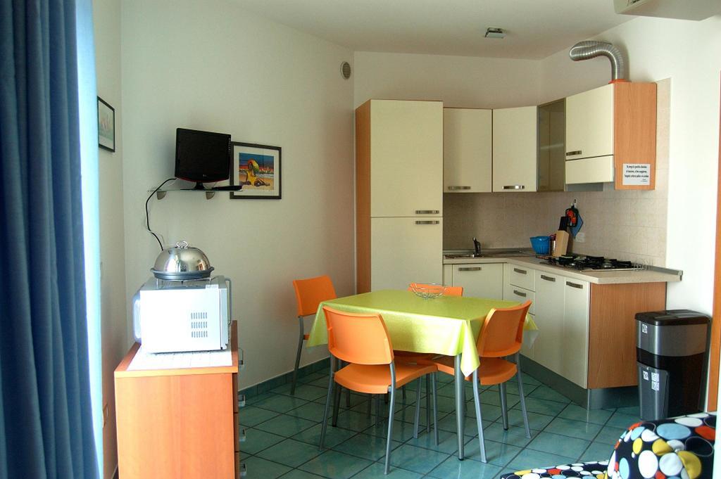Casa Vacanze Villa Spina San Benedetto del Tronto Exterior photo